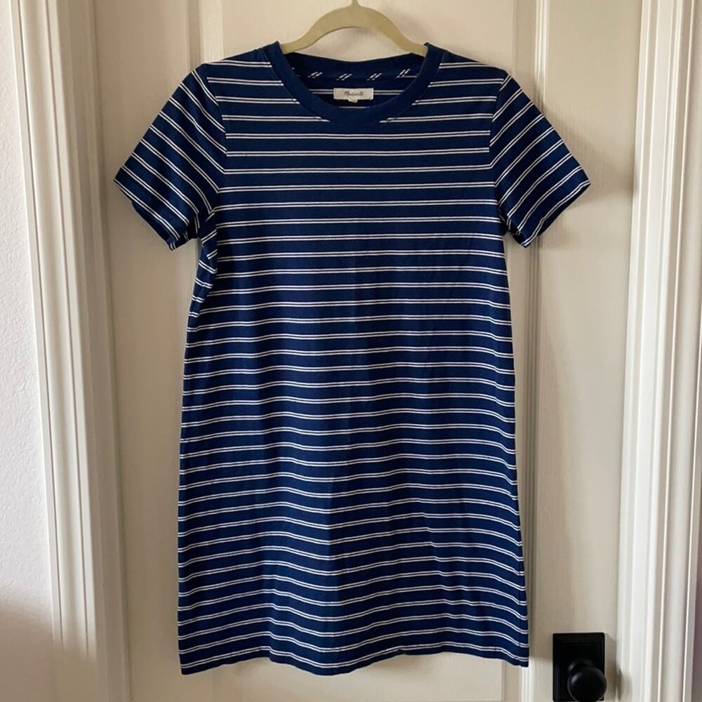 Madewell Blue and White Striped T-Shirt Dress Size Small